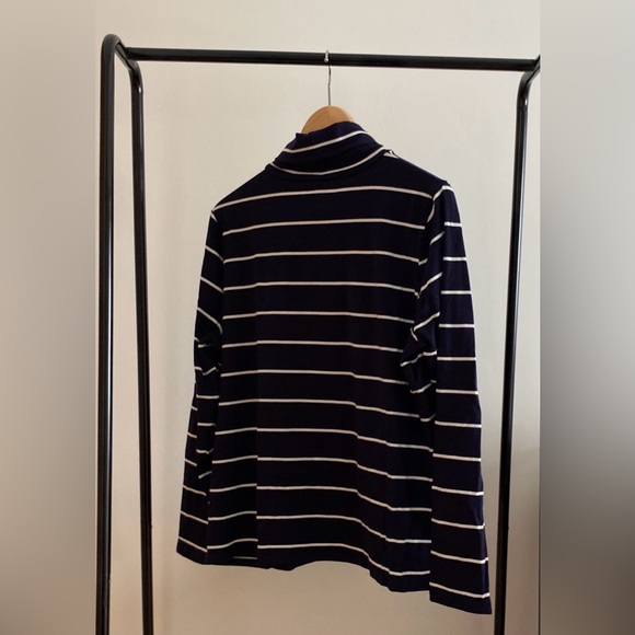 Striped Turtleneck t-shirt long sleeves - Picture 2 of 3